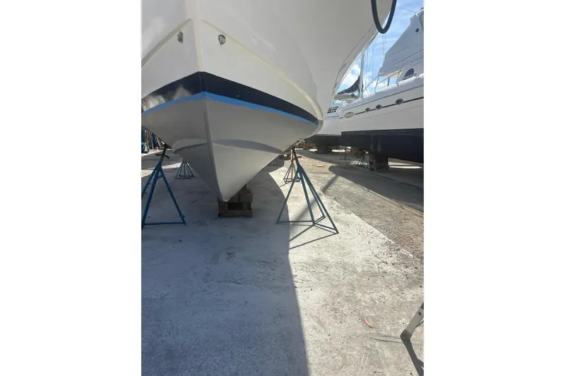 Slide: The Image of EPOXY BARRIER COAT - 52