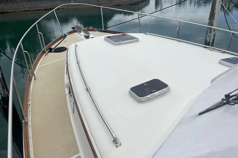 Slide: The Image of BOW DECK LOOKING FORWARD - 4