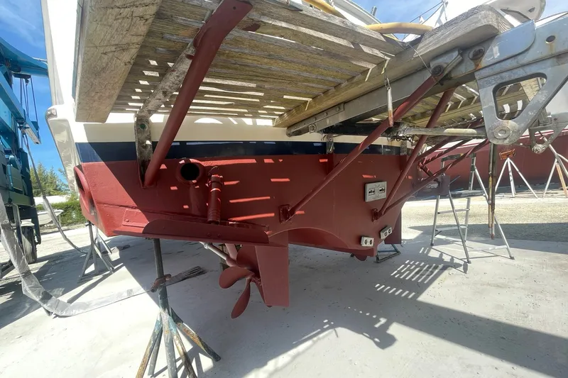 Slide: The Image of FRESH ANTI FOULANT BOTTOM JOB, HYDRAULIC DINGHY LIFT - 68