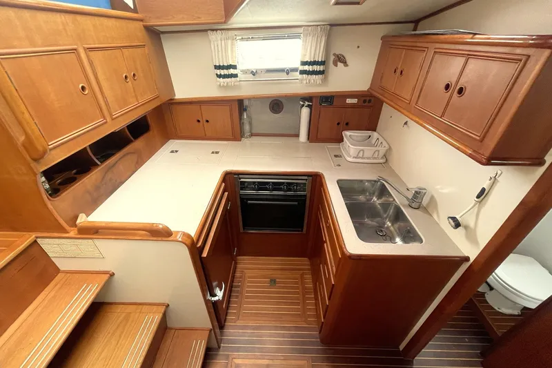 Slide: The Image of GALLEY TO PORT - 22