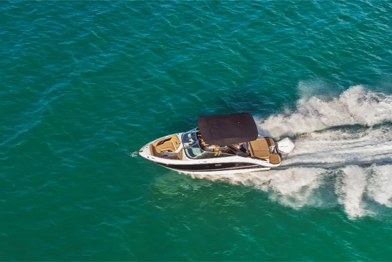Slide: The Image of 2023-Sea-Ray-SLX-260-OB-MarineMax - 7
