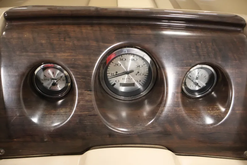 Slide: The Image of Dashboard gauges of a 2017 Bennington 21 SL boat. - 19