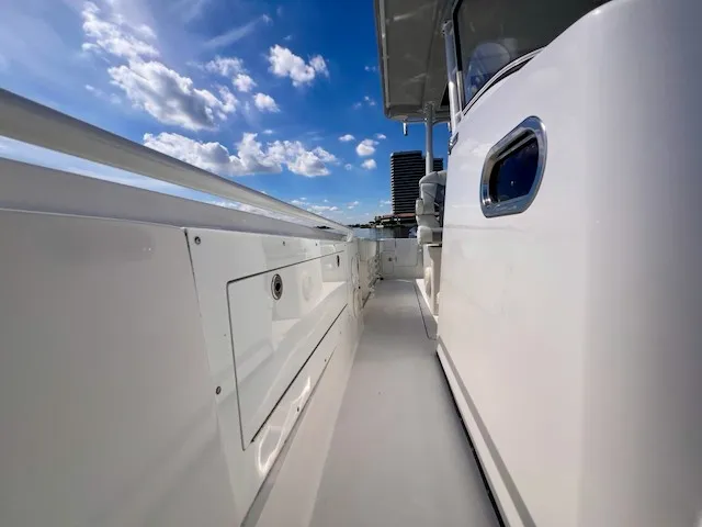 Slide: The Image of Edgewater 320CC 2018 - 51