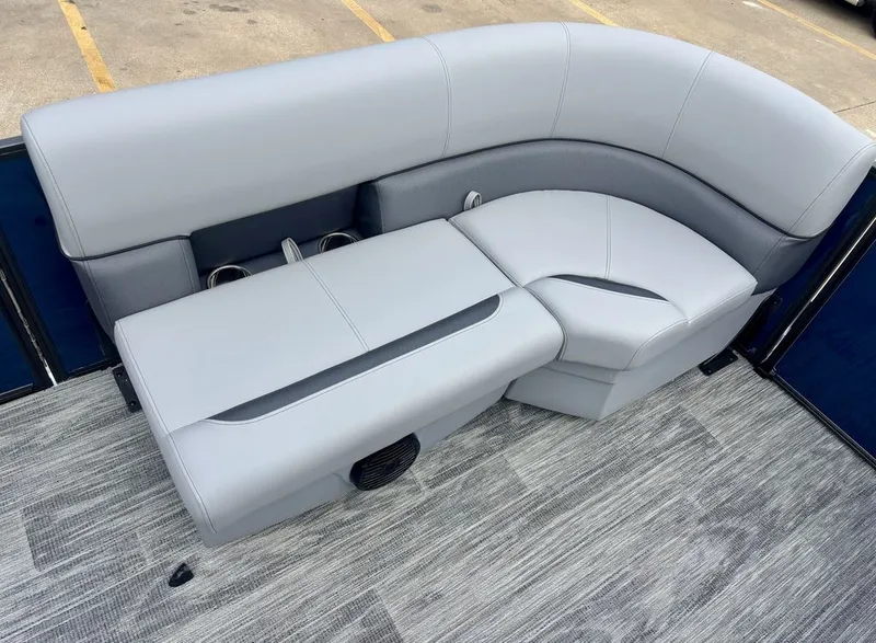 Slide: The Image of Bentley Pontoons Legacy Cruise 200 2026 - 7