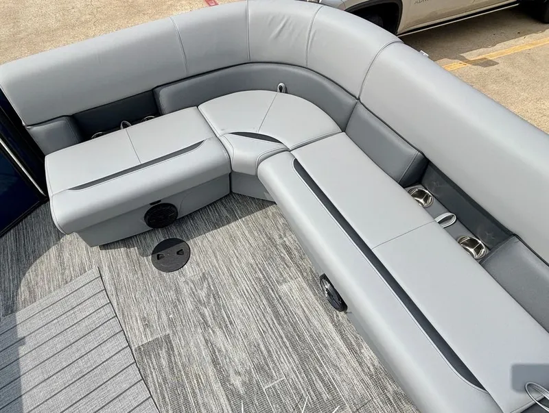 Slide: The Image of Bentley Pontoons Legacy Cruise 200 2026 - 3