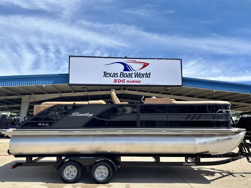 Slide: The Image of Bentley Pontoons Elite Admiral 223 (SPORT3) 2026 - 2