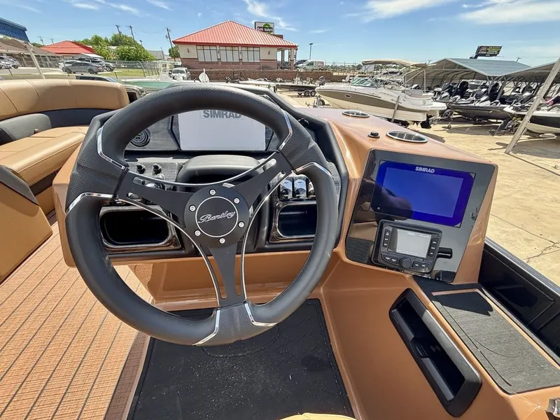 Slide: The Image of Bentley Pontoons Elite Admiral 223 (SPORT3) 2026 - 1
