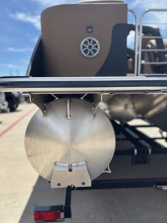Slide: The Image of Bentley Pontoons Elite Admiral 223 (SPORT3) 2026 - 15
