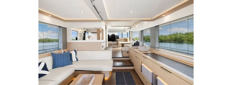 Slide: The Image of Beneteau Power 62 2022 - 3