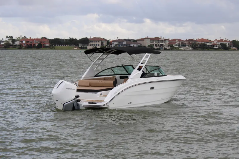 Slide: The Image of Sea Ray SDX 250 Outboard 2027 - 3