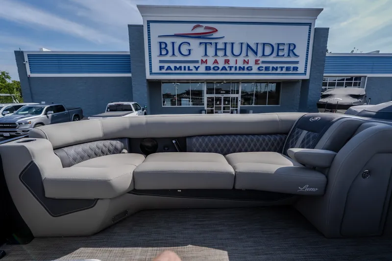 Slide: The Image of 2023 Barletta Lusso 25UCA boat interior at Big Thunder Marine dealership. - 38
