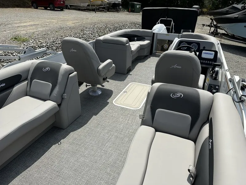 Slide: The Image of Barletta Boats A22QC Triple-Toon 2026 - 12