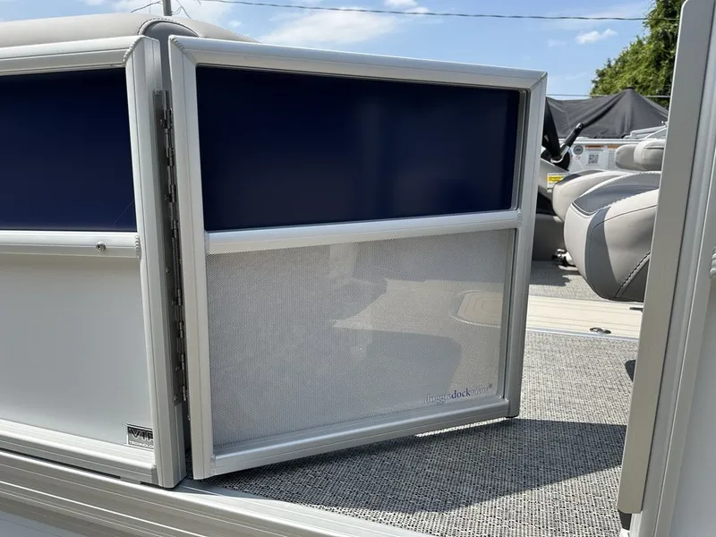 Slide: The Image of Barletta Boats A22QC Triple-Toon 2026 - 5