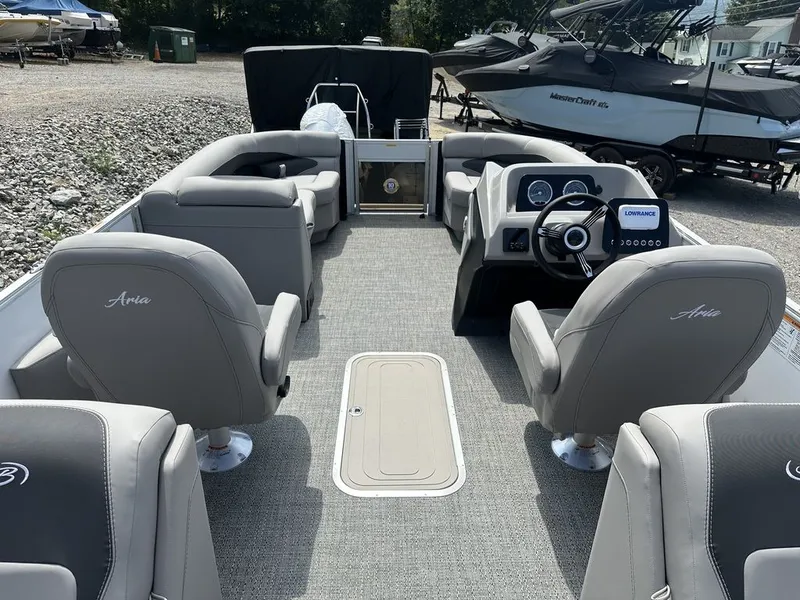 Slide: The Image of Barletta Boats A22QC Triple-Toon 2026 - 22
