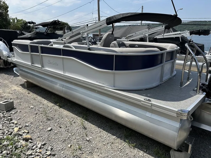 Slide: The Image of Barletta Boats A22QC Triple-Toon 2026 - 3