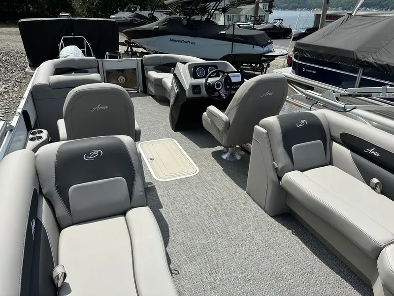 Slide: The Image of Barletta Boats A22QC Triple-Toon 2026 - 14