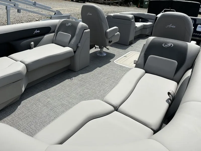 Slide: The Image of Barletta Boats A22QC Triple-Toon 2026 - 11