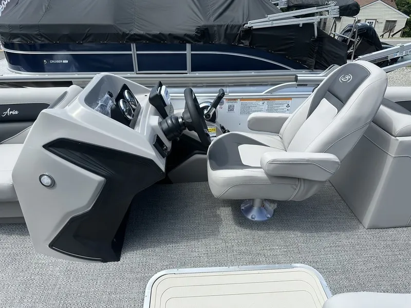 Slide: The Image of Barletta Boats A22QC Triple-Toon 2026 - 28