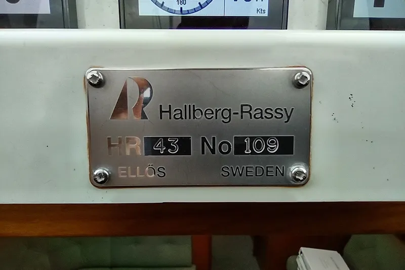 Slide: The Image of Plaque of 2005 Hallberg-Rassy 43 sailboat, number 109, made in Ellös, Sweden. - 32
