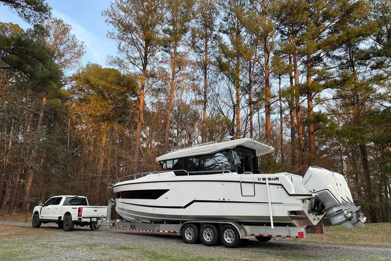 The Image of Wellcraft 38 Explorer 2024 - 0