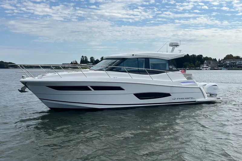 The Image of Regal 38 XO 2023 - undefined