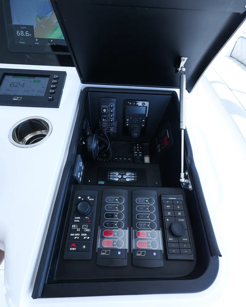 Slide: The Image of Viking 58 Convertible 2027 - 28