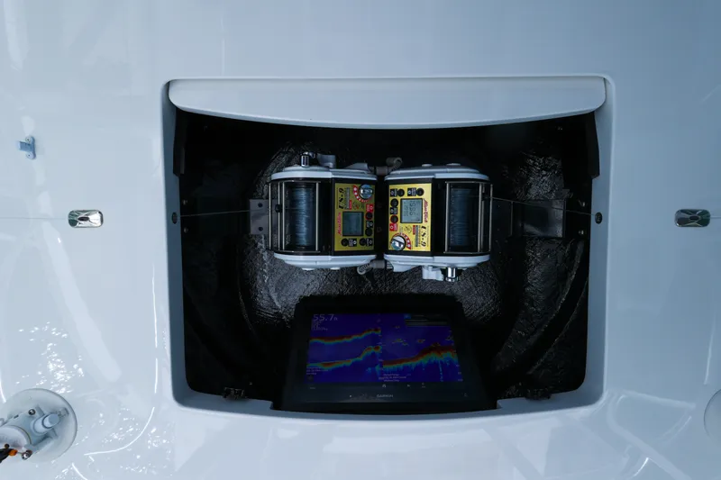 Slide: The Image of Viking 58 Convertible 2027 - 29
