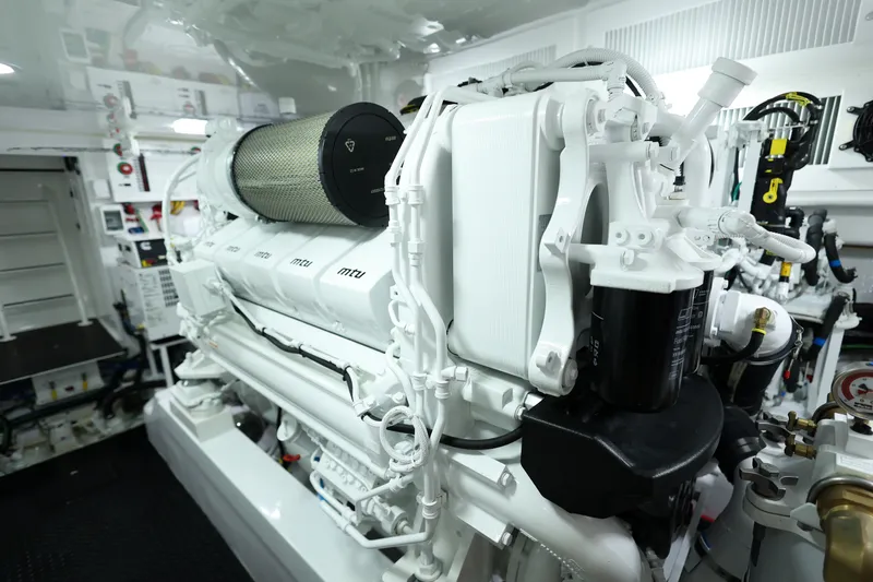 Slide: The Image of Viking 58 Convertible 2027 - 54