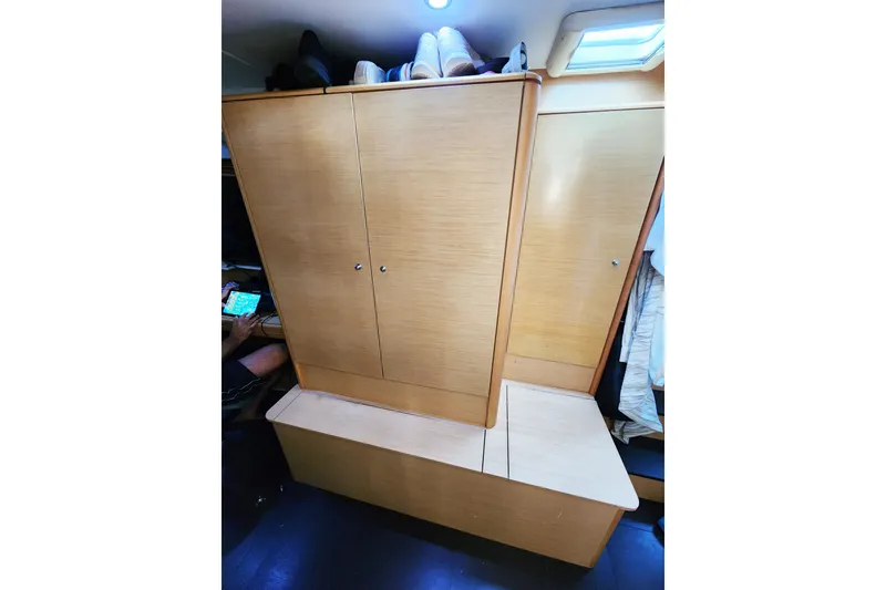 Slide: The Image of Wardrobe instead of original settee - 43