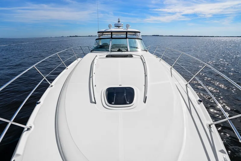 Slide: The Image of Sea Ray 420 Sundancer 2005 - 37