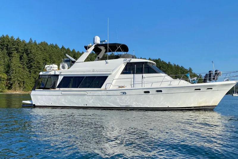 The Image of Bayliner 4788 Pilot House Motoryacht 1995 - 0