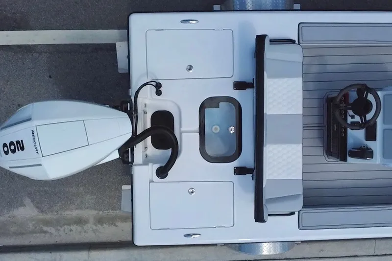 Slide: The Image of Top view of a 2025 Vtech 18 boat with Mercury 200 engine. - 23