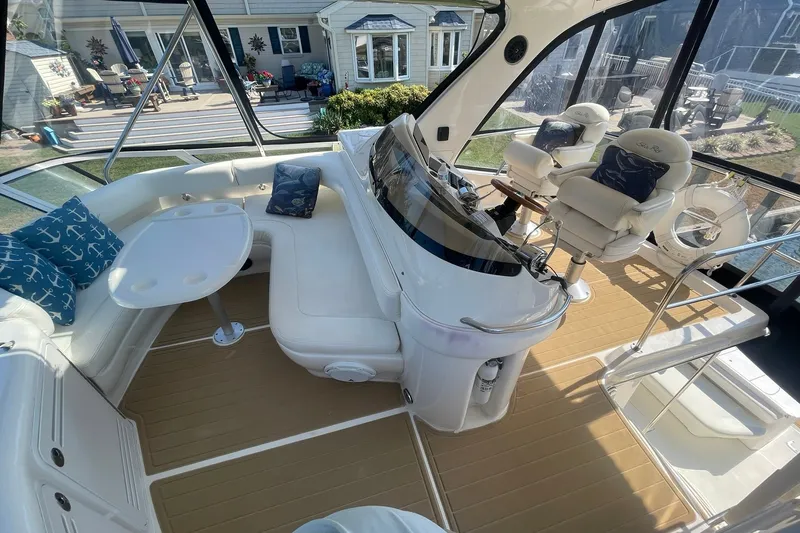 Slide: The Image of BRIDGE LOUNGE SEATING TO PORT WITH TABLE - 27