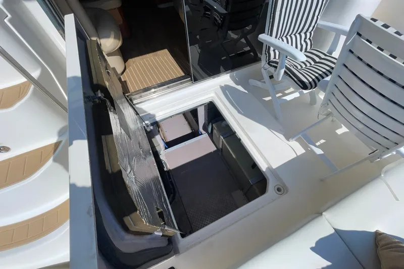 Slide: The Image of ENGINE ROOM ACCESS FROM THE AFT COCKPIT - 50