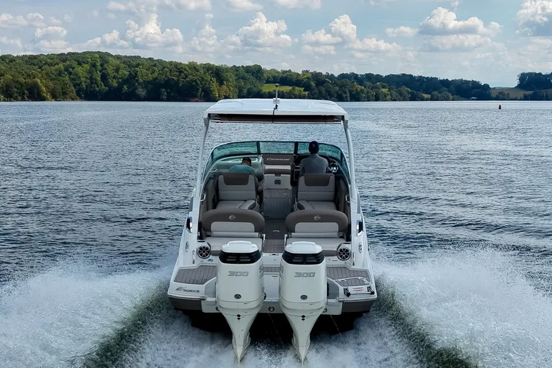 Slide: The Image of Crownline Boats Eclipse E305 XS 2020 - 50