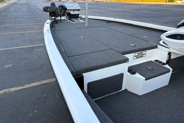 Slide: The Image of 2022 Vexus AVX2080 boat with spacious deck and modern equipment. - 14