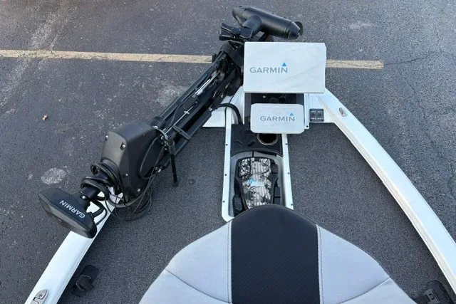 Slide: The Image of 2022 Vexus AVX2080 boat with Garmin electronics and trolling motor on deck. - 19