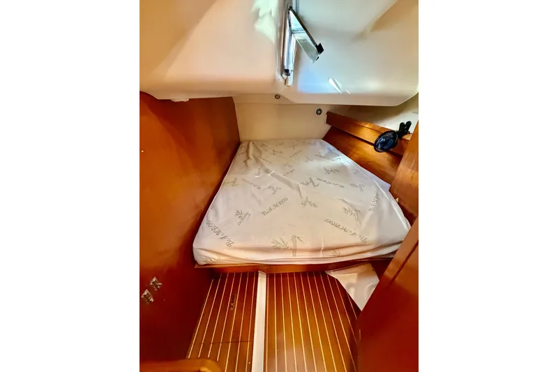 Slide: The Image of Cozy cabin interior of 2007 Jeanneau Sun Odyssey 49 DS sailboat. - 98