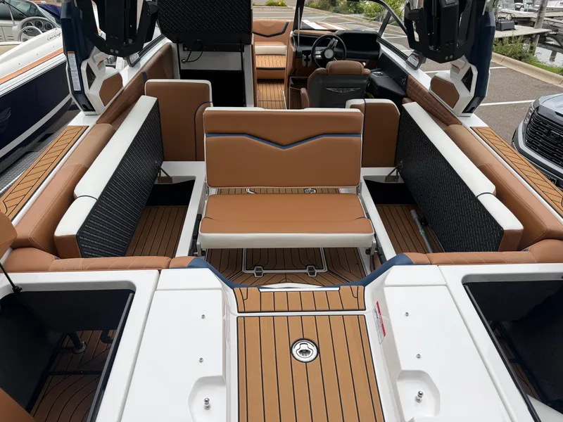 Slide: The Image of Nautique SUPER AIR G25 2022 - 28
