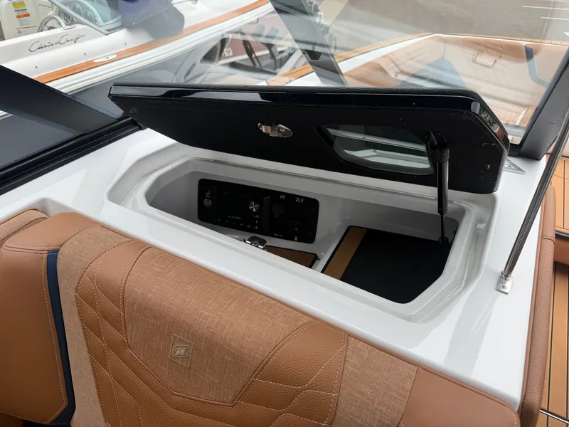 Slide: The Image of Nautique SUPER AIR G25 2022 - 33