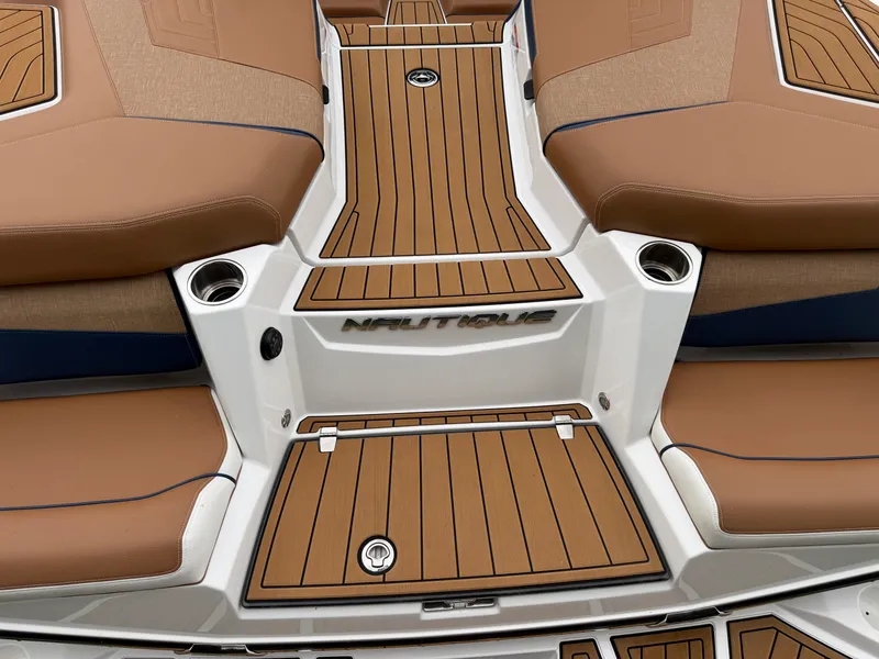 Slide: The Image of Nautique SUPER AIR G25 2022 - 35