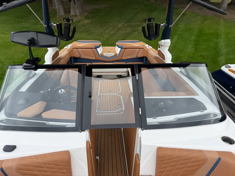 Slide: The Image of Nautique SUPER AIR G25 2022 - 11
