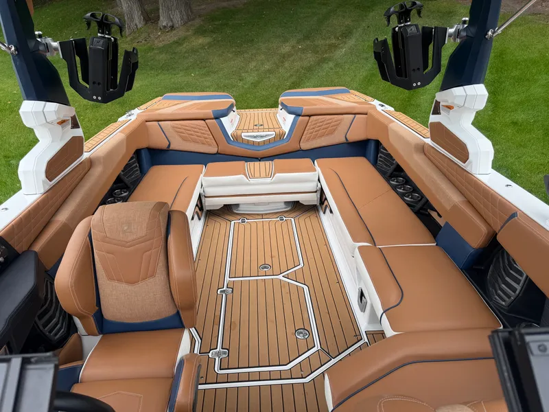 Slide: The Image of Nautique SUPER AIR G25 2022 - 12