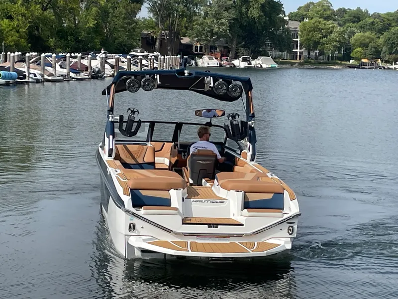 Slide: The Image of Nautique SUPER AIR G25 2022 - 2
