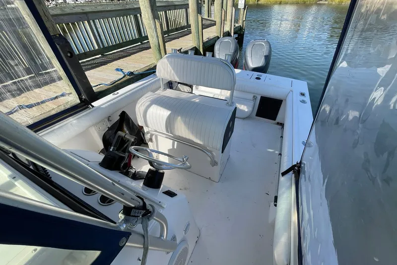 Slide: The Image of AFT COCKPIT, HELM LEANING POST AND FLIP-UP OPTIONAL BENCH AFT SEAT - 8