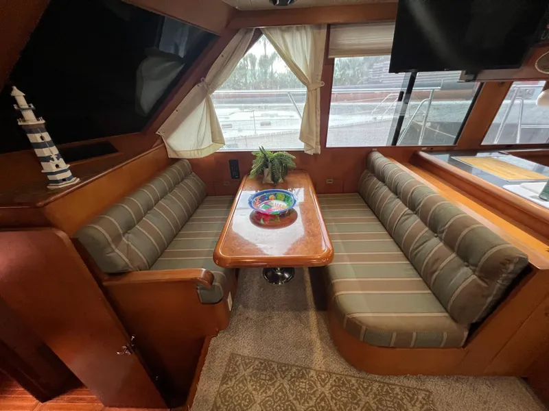 Slide: The Image of Hyatt 51 Aft Cabin Motor Yacht 1998 - 74