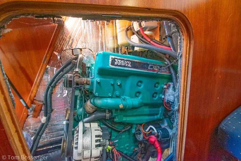 Slide: The Image of Engine compartment of a 2005 Beneteau Oceanis 423 sailboat with Volvo Penta engine. - 71