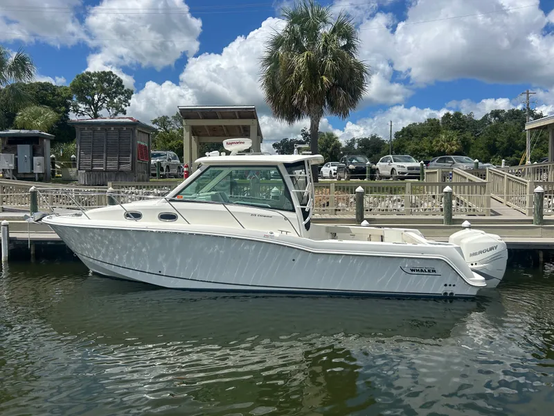 The Image of Boston Whaler 315 Conquest 2018 - 0