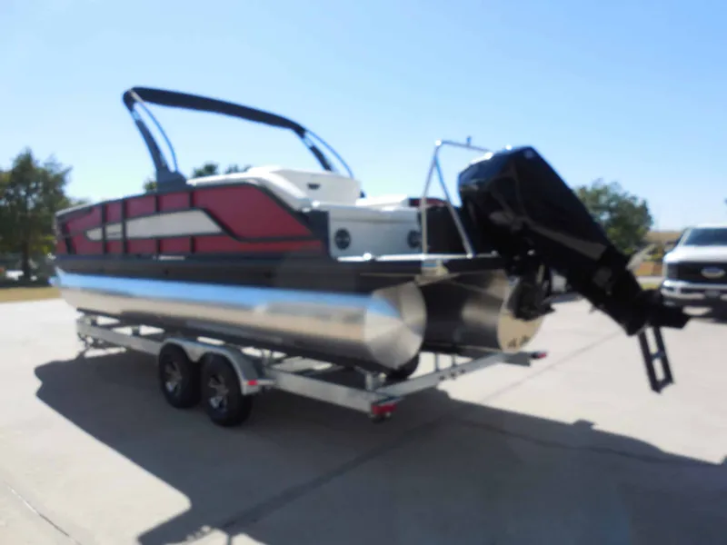 Slide: The Image of Evotti 525CSA 2027 on a trailer with an outboard motor. - 5