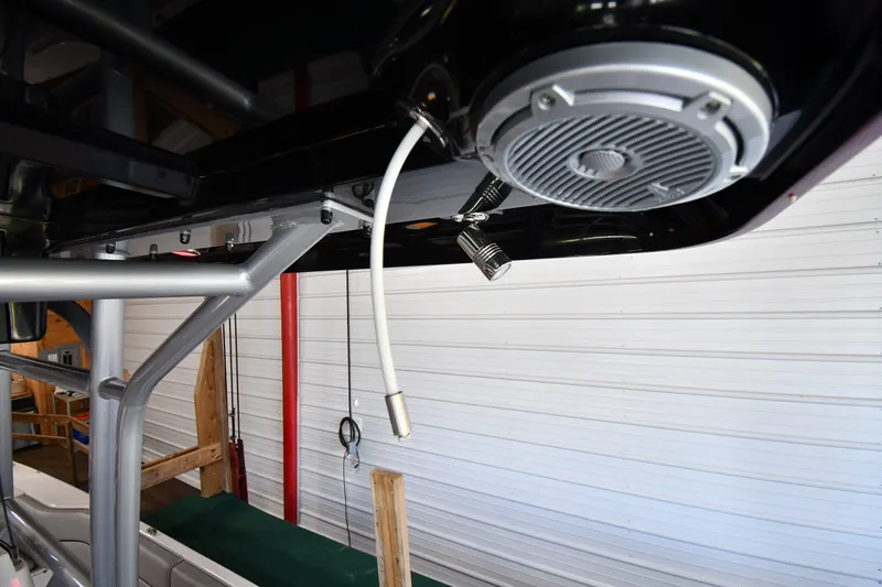 Slide: The Image of 2009 Donzi 38 ZFX Open boat interior with speaker and metal framework. - 49